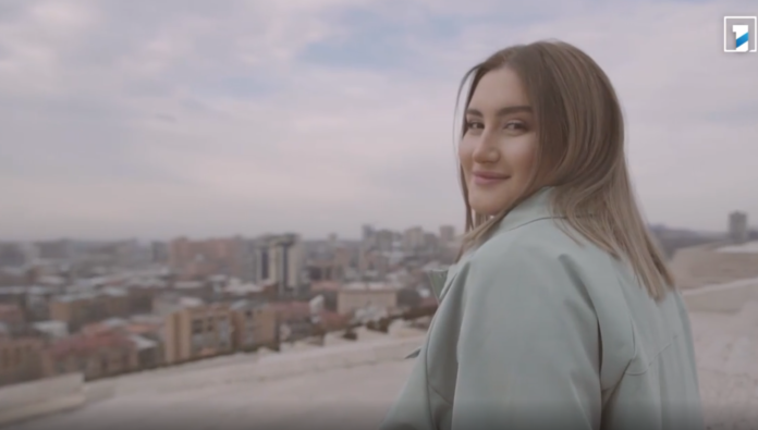 Rosa Linn repræsenterer Armenien i Eurovision 2022