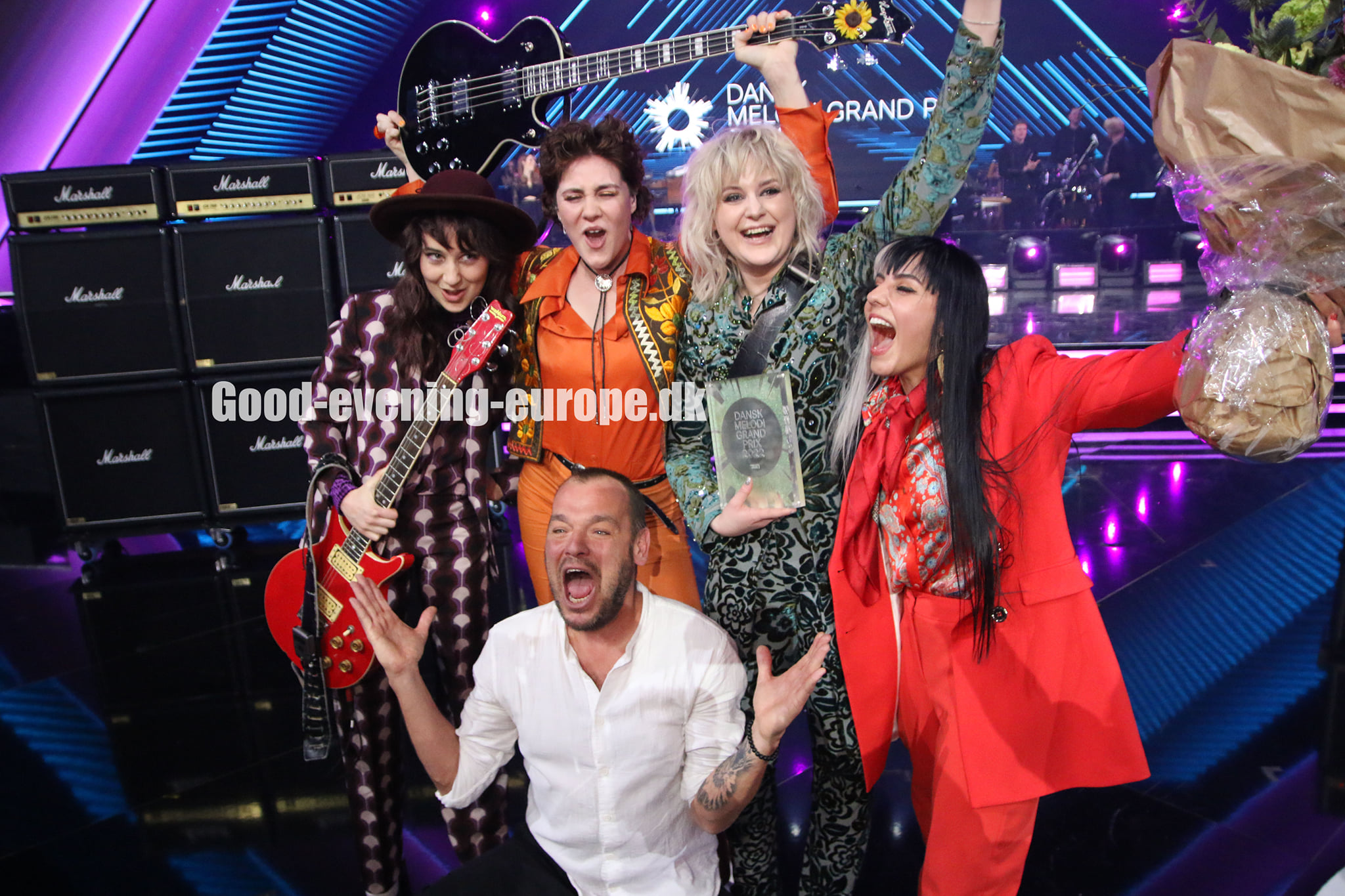 REDDI vinder Dansk Melodi Grand Prix 2022 med “The Show”